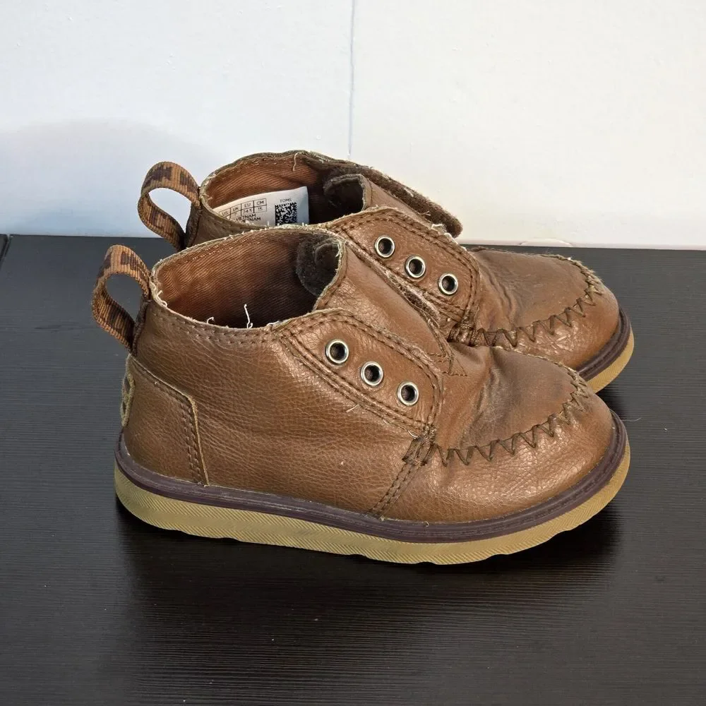 Tom's Kids‎ Brown Chukka Boots, Size 8M No tie